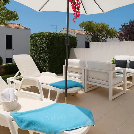 Sea With Pool Access * Petrcane